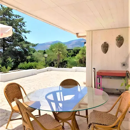 Casa Giulù- *