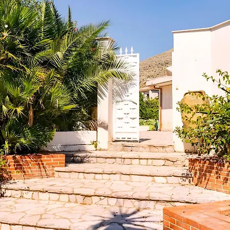 Casa Giulu- *